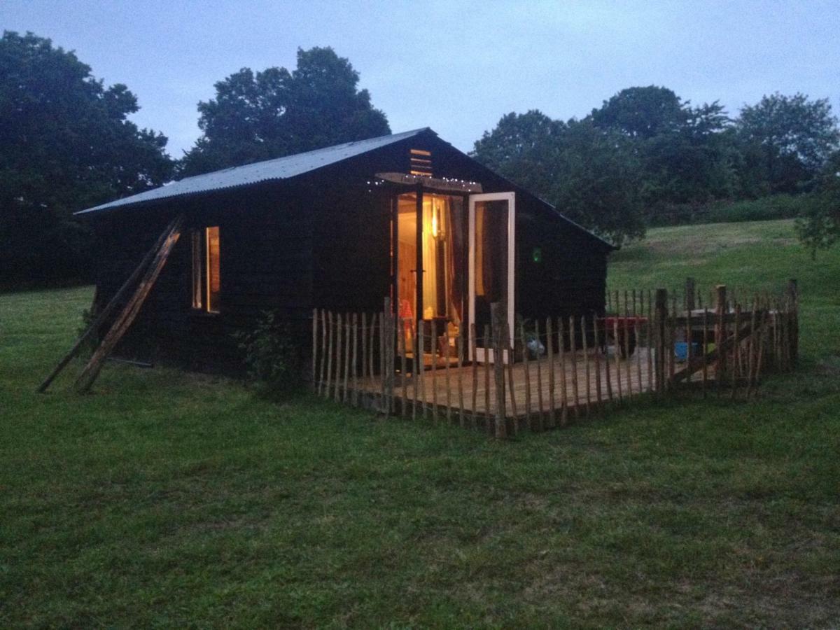 The Old Apple Shed Cosy Heated Cottage In A Meadow Close To The Charming Village Of Bethersden Ашфорд Екстер'єр фото